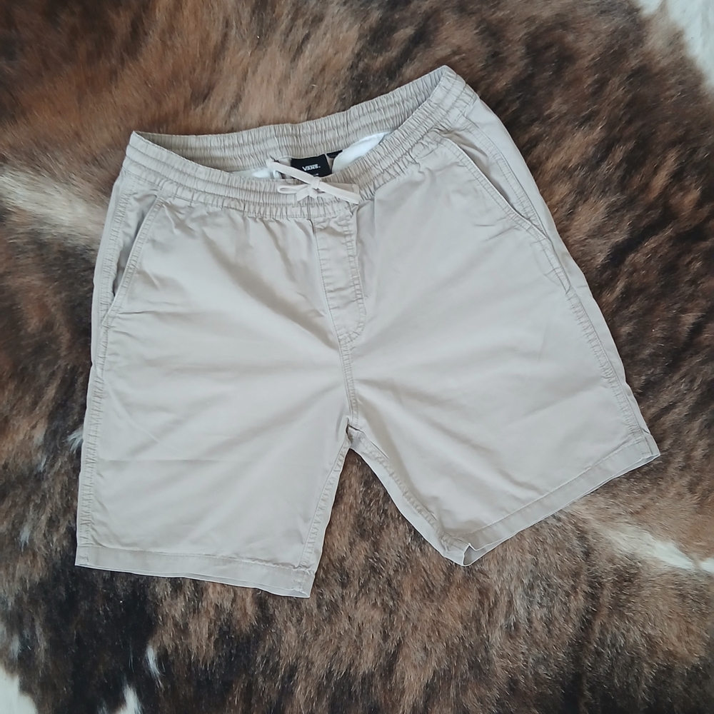 Vans Men's Light Beige Drawstring Hybrid Shorts